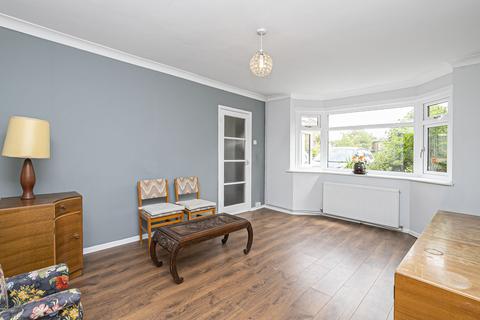 6 Princes Way, Buckhurst Hill, IG9 5DU