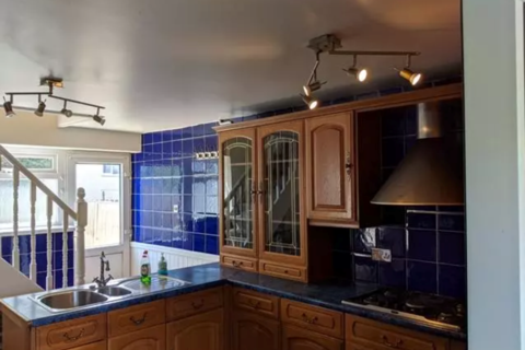 33 Hillside Road, Haslingden, Rossendale, BB4 5NW