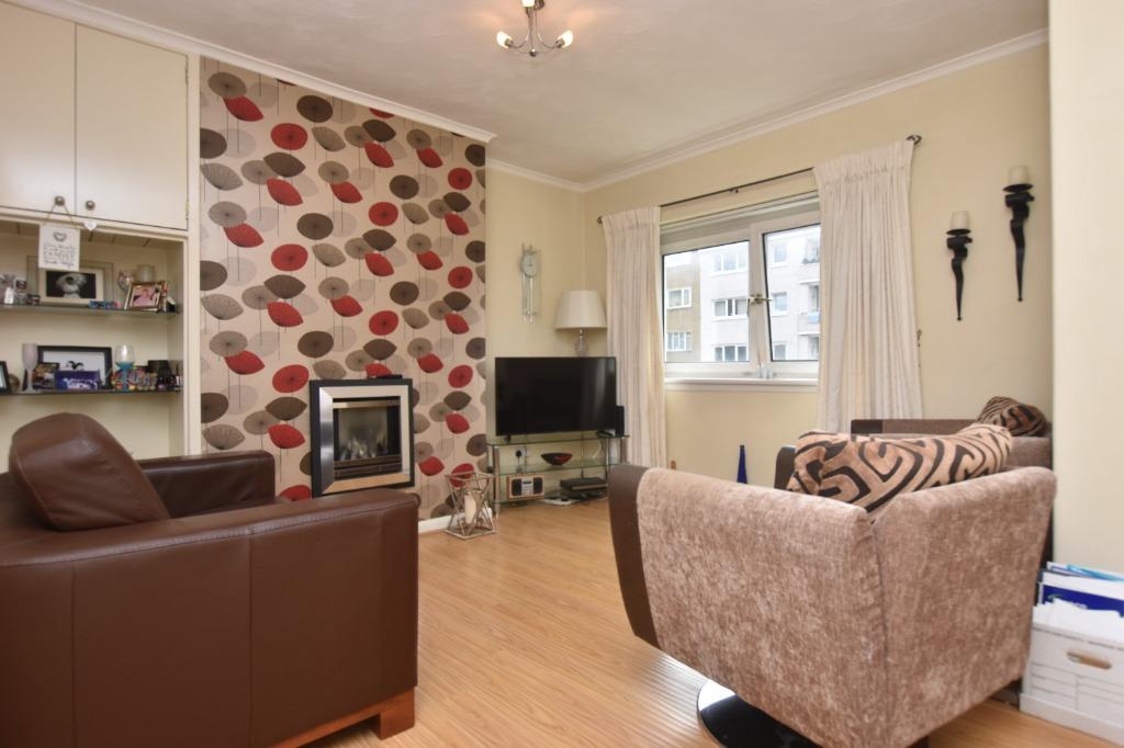 Cherrybank Road, Flat 1/1, Merrylee, Glasgow, G43 2PQ 2 bed flat £89,000