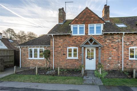 4 bedroom end of terrace house for sale, The Butts, Alton, Hampshire, GU34