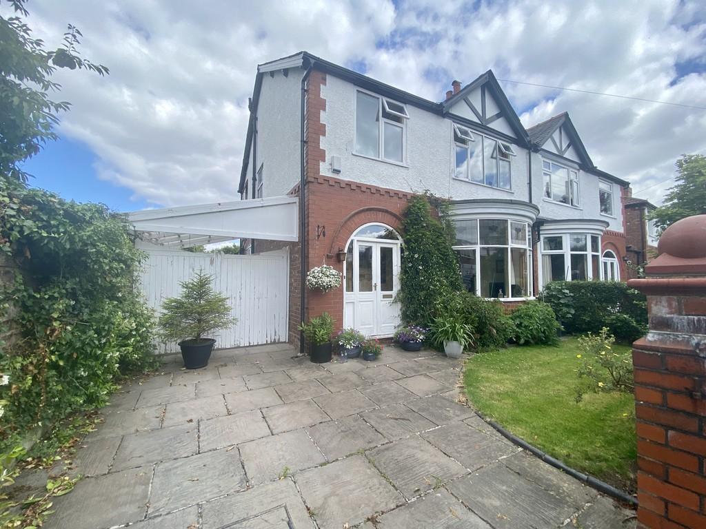 Heathfield Avenue, Gatley 3 bed semidetached house £450,000