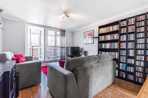74 Coniston Close, London, SW20 9NJ