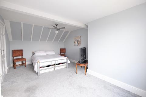 14 Ash Road, Orpington, BR6 6AZ