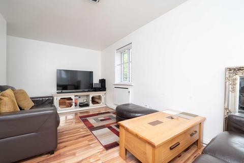 89 Burket Close, Southall, UB2 5NT