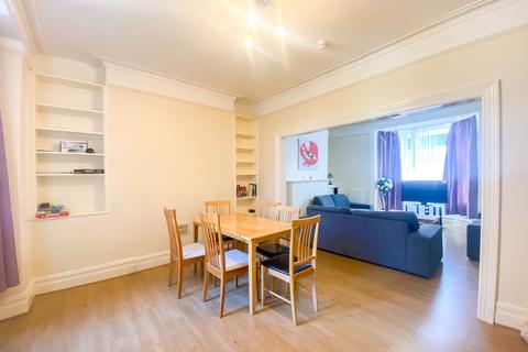 16 Cambrian Place, Aberystwyth, SY23 1NT