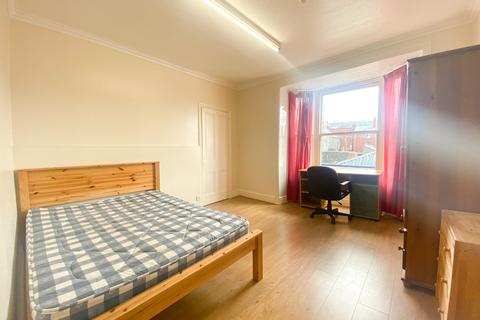 16 Cambrian Place, Aberystwyth, SY23 1NT