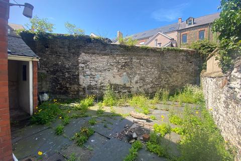 16 Cambrian Place, Aberystwyth, SY23 1NT