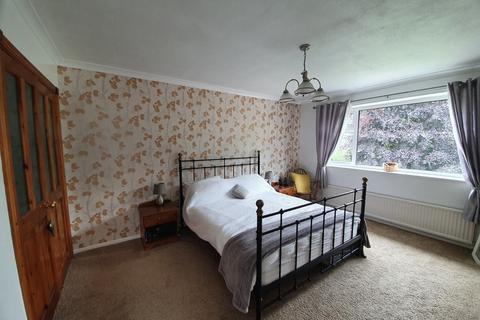 92 Birches Lane, Lostock Green, Northwich, CW9 7SN