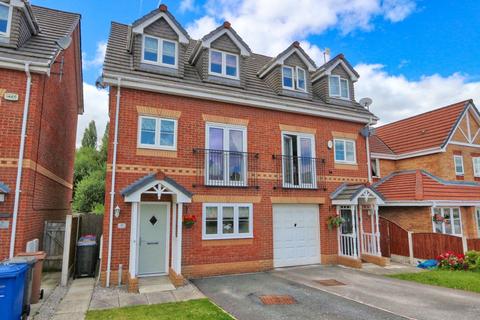 9 Sandywarps, Irlam, Manchester, M44 6RF
