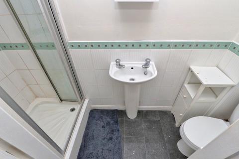 9 Sandywarps, Irlam, Manchester, M44 6RF