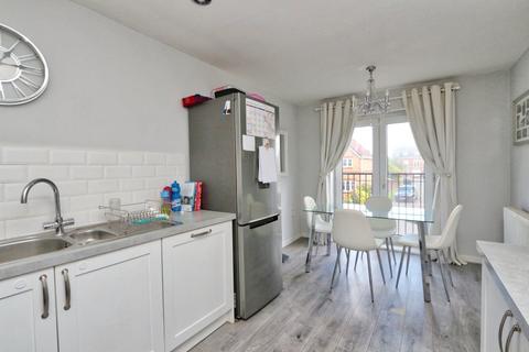 9 Sandywarps, Irlam, Manchester, M44 6RF