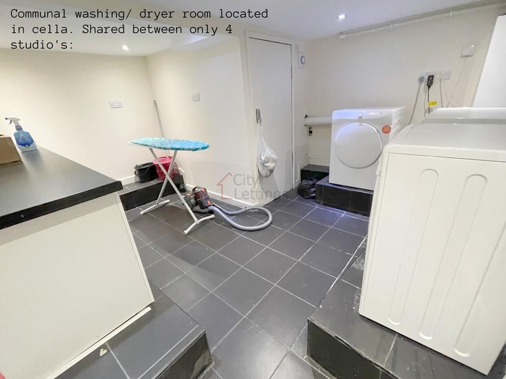Apartment in Radford - More