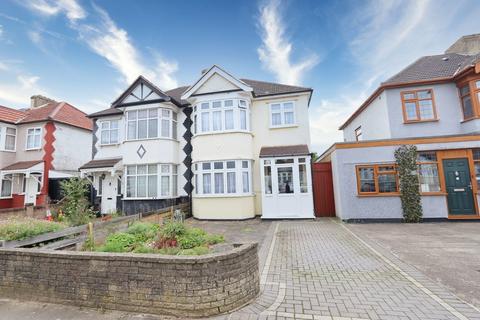 35 Redriff Road, Romford, RM7 8HD