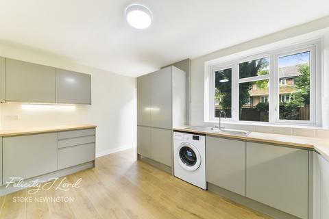 Flat 3, Beavis House Defoe Road, London, N16 0ER