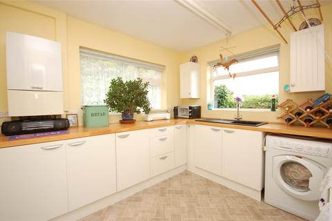 31 Combeland Road, Minehead, TA24 6BT
