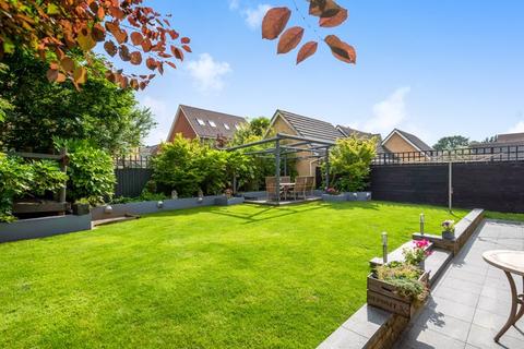 1 Coopers Drive, Dartford, DA2 7WS