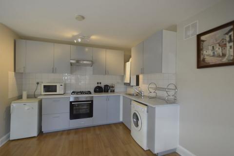 2 bedroom apartment to rent, Shaa Road, East Acton