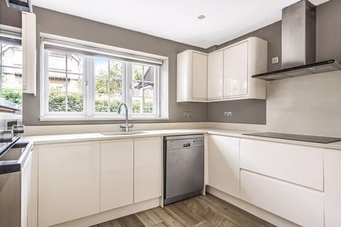 6a Banstead Road, Carshalton, SM5 3NR