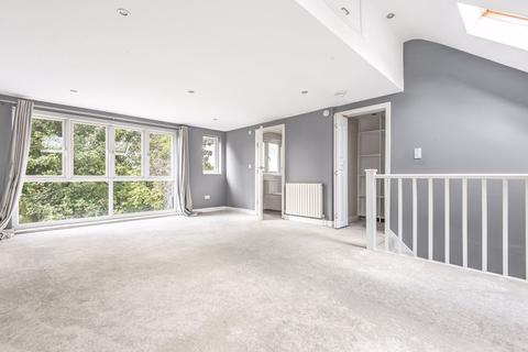 6a Banstead Road, Carshalton, SM5 3NR