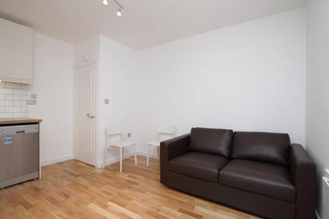 2 bedroom apartment to rent, Merchant House, Goulston Street, London