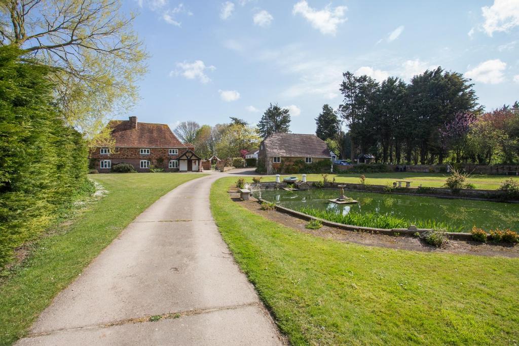 Weddington, Ash, Canterbury 5 bed detached house £1,400,000