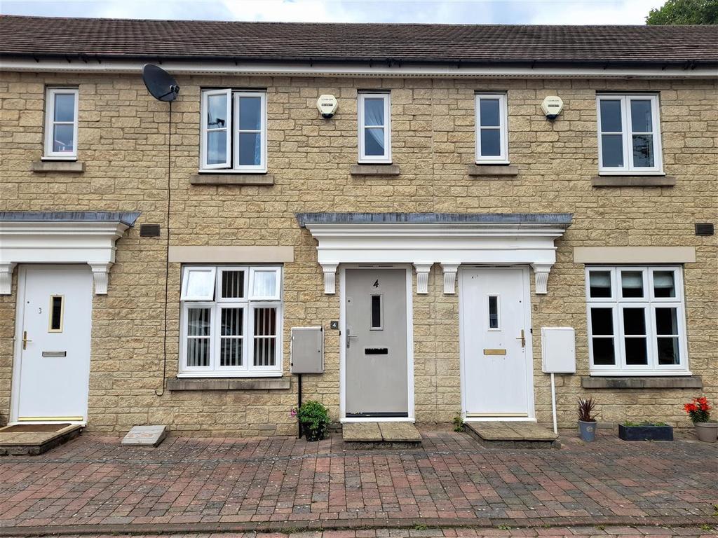 Hornes Mead, Corsham 2 bed terraced house £220,000