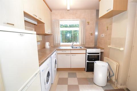 38 Ashley Road, Wyke, Bradford, BD12 9JR