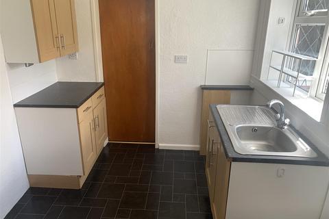 3 bedroom house to rent, Phillip Road, Walsall