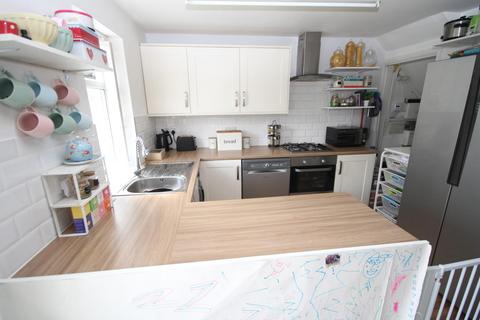 34 Moorside Avenue, Bradford, BD2 3HG
