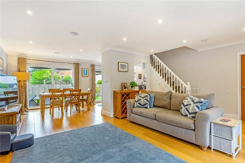 26 Breadcroft Lane, Harpenden, AL5 4TE