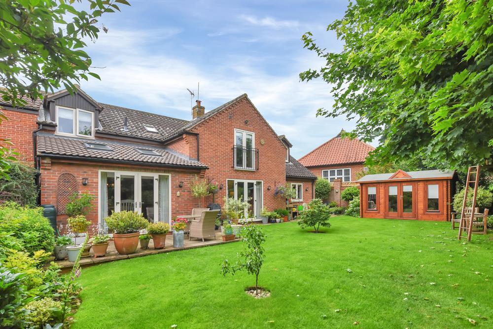 Church Lane, Bottesford, Nottingham 4 bed semidetached house £495,000