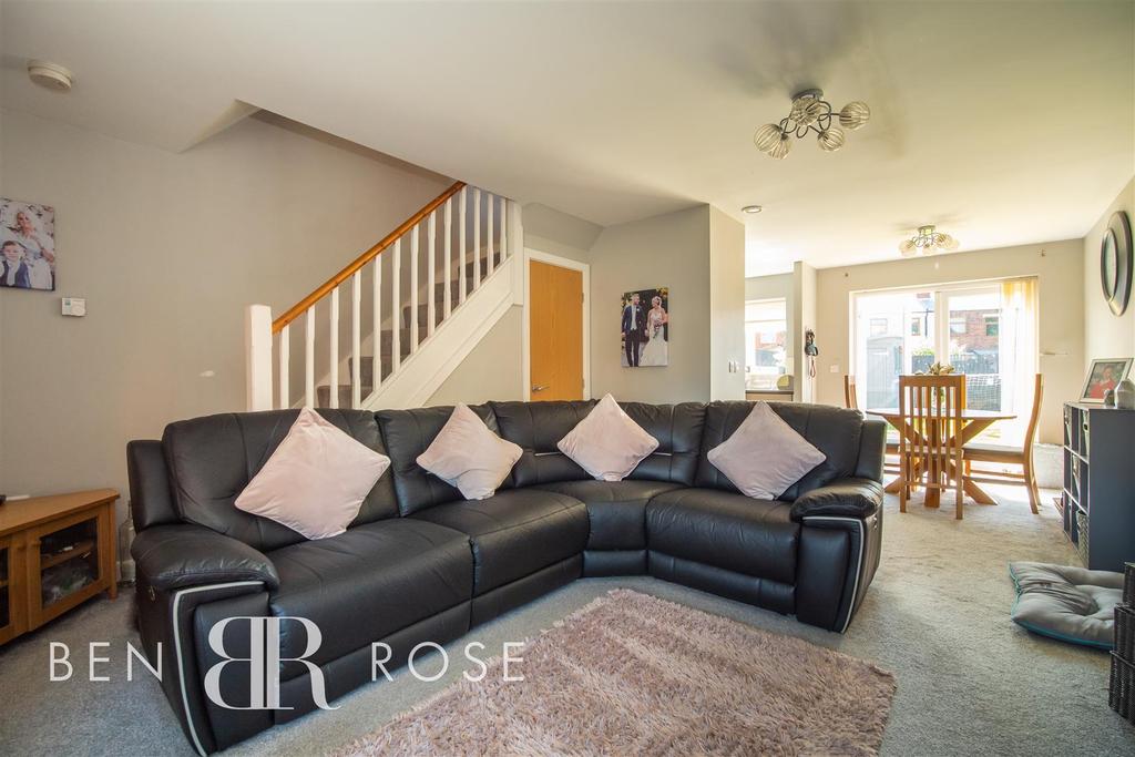 Twickenham Place, Chorley 3 bed semidetached house £174,995