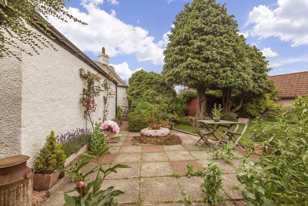 Main Street, Balmullo, Fife 2 bed cottage £220,000