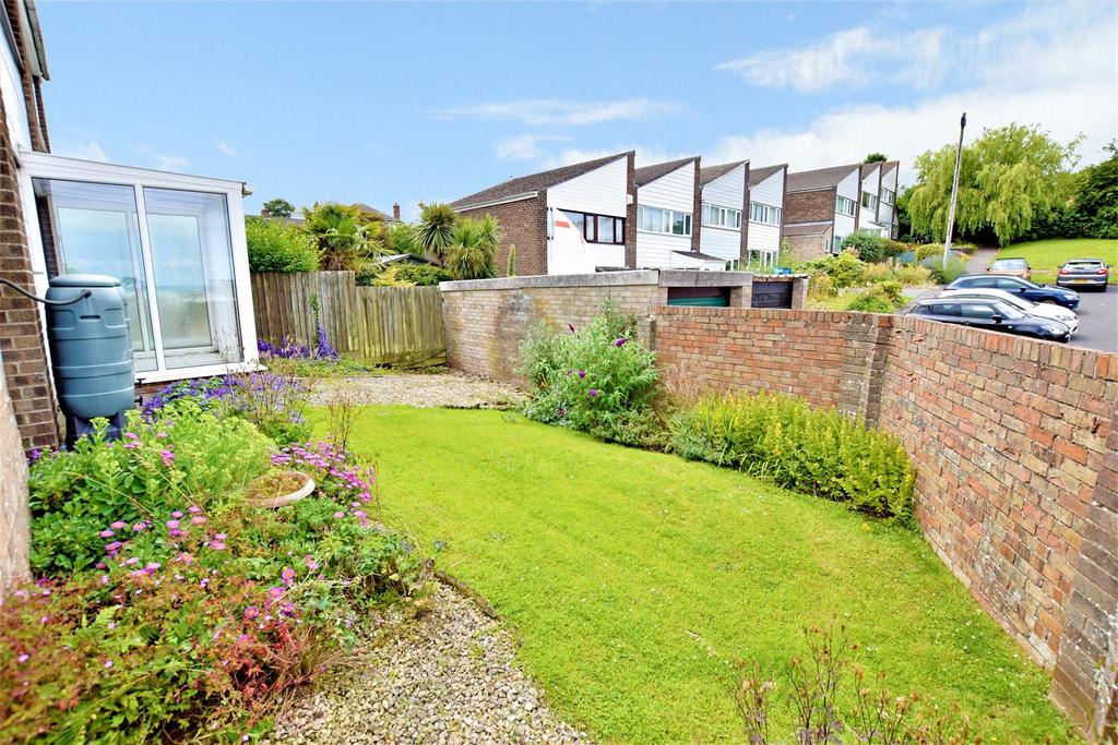 Avon Way, Portishead. 3 bed semidetached house £299,950
