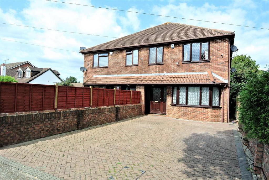 Junction Road, Ashford 4 bed semidetached house £650,000