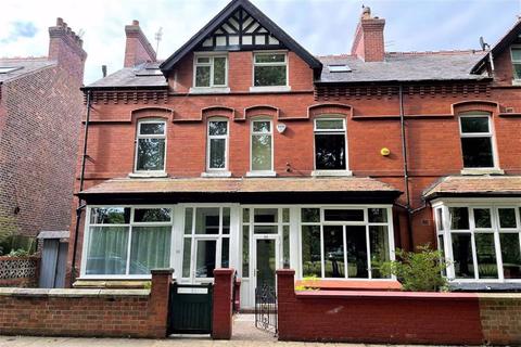 35 Park Avenue, Old Trafford, Manchester, M16 9PW
