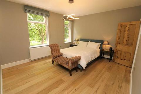 35 Park Avenue, Old Trafford, Manchester, M16 9PW