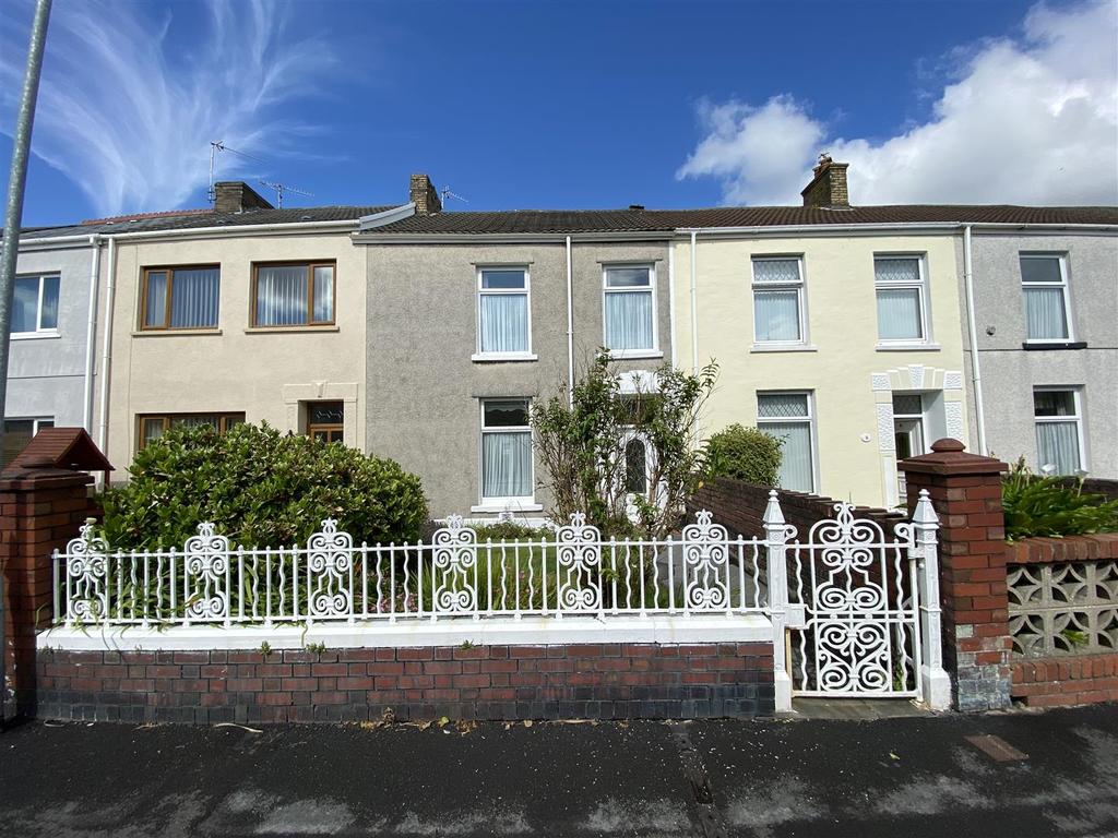 Lakefield Place, Llanelli 3 bed terraced house £129,995