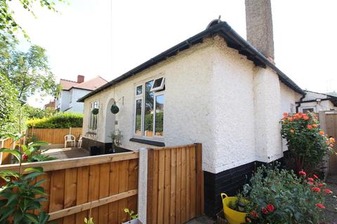 32 Abbey Road, Beeston, Nottingham, NG9 2QF