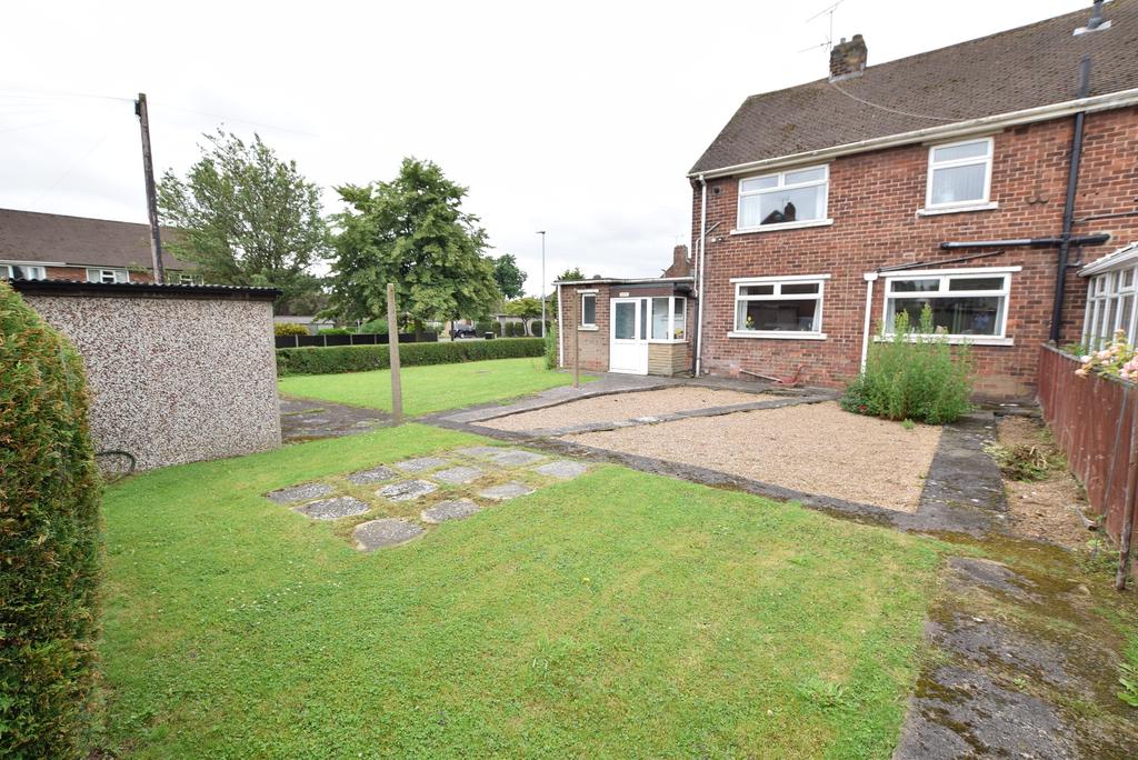 Chestnut Way, Scunthorpe, DN16 2EN 3 bed semidetached house £130,000