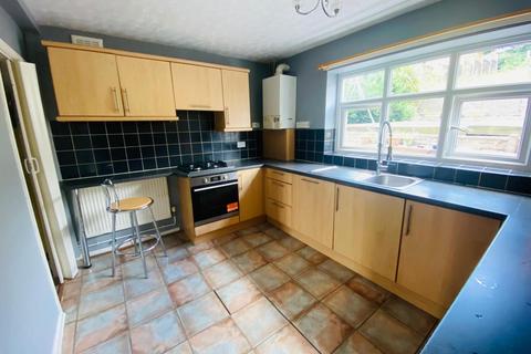 3 bedroom semi-detached house to rent, Abbey Road, Halesowen, West Midlands, B63 2HE