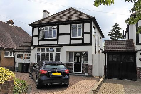 44 Waverley Road, Epsom, KT17 2LT