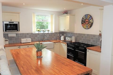 44 Waverley Road, Epsom, KT17 2LT