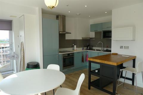 2 bedroom apartment to rent, Ladbroke Grove, London