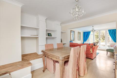 2 bedroom flat for sale, Wandsworth Bridge Road, Sands End, London