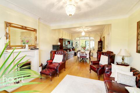 523 Aldborough Road North, Ilford, IG2 7SY