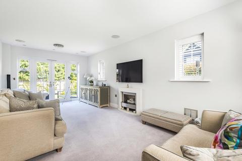 7 Beech Tree Close, Bookham, Leatherhead, KT23 4FB