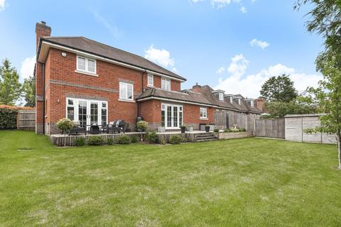 7 Beech Tree Close, Bookham, Leatherhead, KT23 4FB