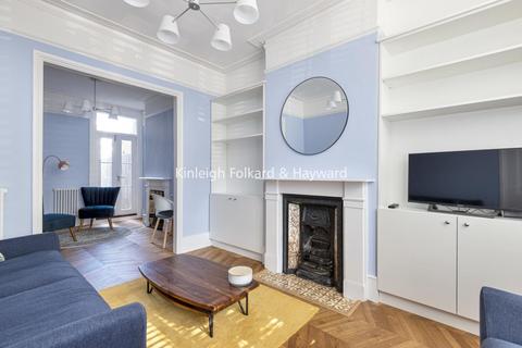 3 Aislibie Road, London, SE12 8QH