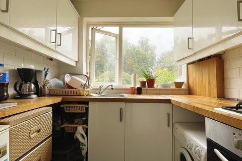 25a Lingfield Crescent, London, SE9 2RL